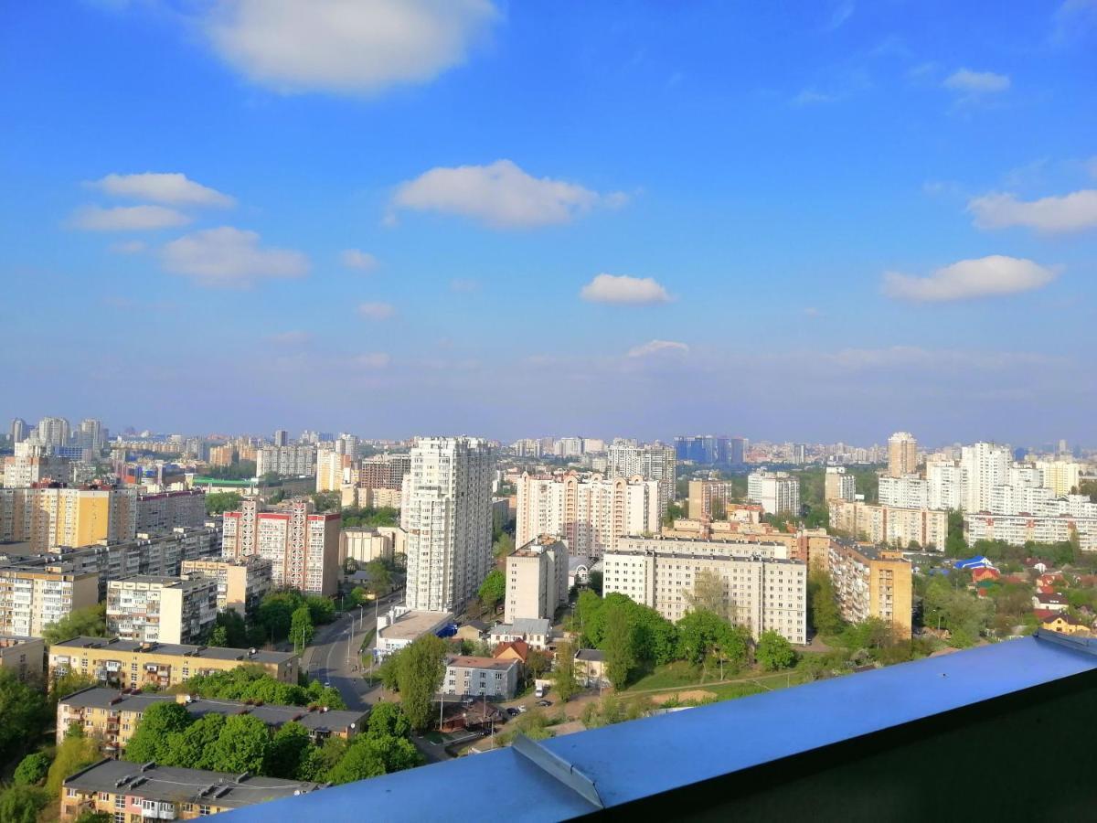 1К В НОВОМ ДОМЕ РЯДОМ С ШАЛИМОВА, ISIDA, НАУ, КОСМОПОЛИТАН, МЕТРО  ШУЛЯВСКАЯ. БОЛЬШЕВИК. ДК РОСТОК. ОТРАДНЫЙ ПАРК. НАЦИОНАЛЬНЫЙ АВИАЦИОННЫЙ  УНИВЕРСИТЕТ КИЕВ (Украина) - Квартиры посуточно - от 692 UAH | NOCHI